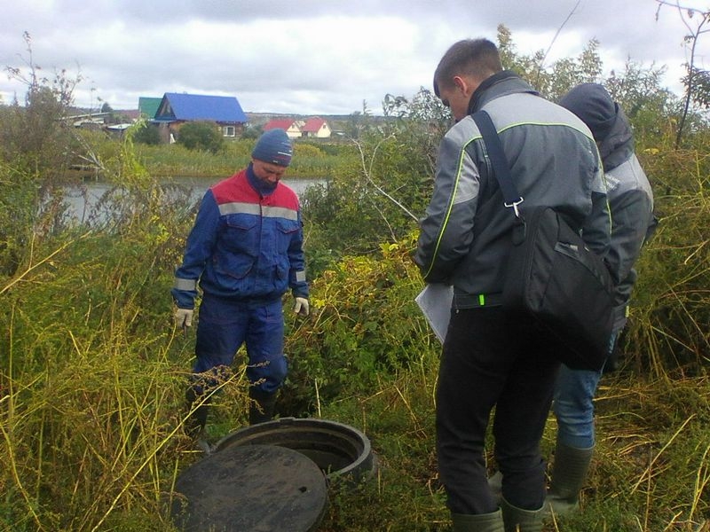 Коммунальщики посоветовали оставшимся водопровода жителям Заринска сидеть сложа руки