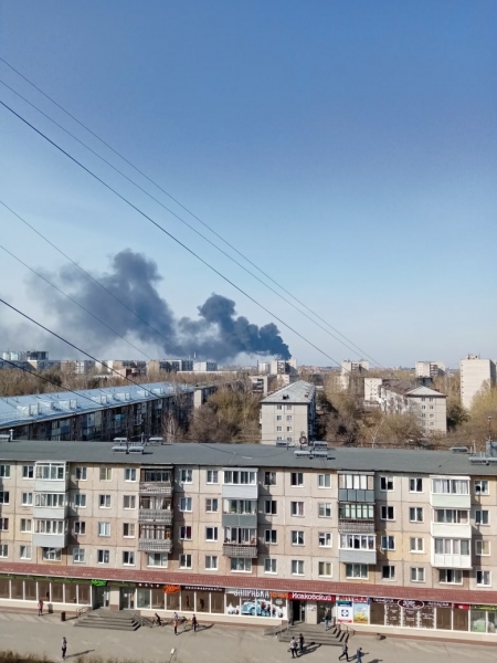 Токсичный от очередного возгорания бывшем Сажевом заводе напугал жителей Барнаула